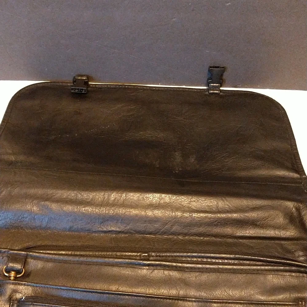 VGUC. Vintage Anheuser-Busch expandable laptop briefcase.